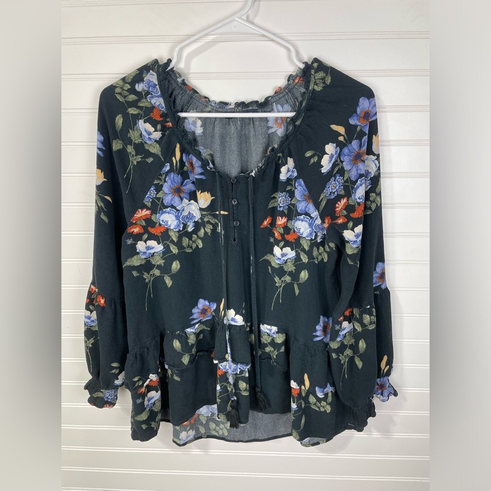 American Eagle Floral Top Medium Women’s